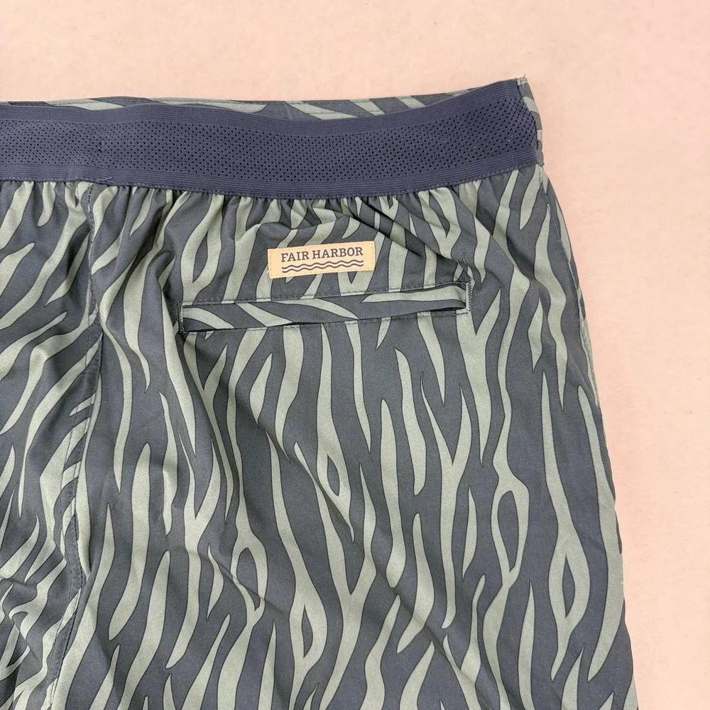 Fair Harbor Mens Board Shorts Size L Green Grey Zebra Print Recycled Stretch